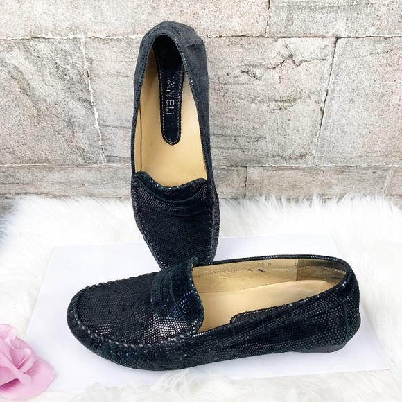 Vaneli Shoes - Vaneli Penny Loafers Black Snakeskin Print Sz 8.5